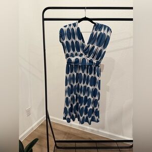 Stylish Blue and White Midi Dress